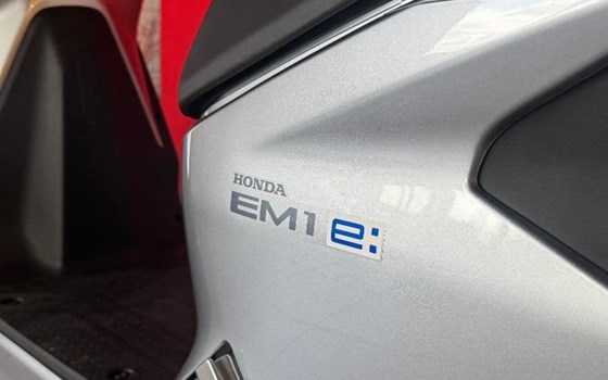 Gebrauchtmotorrad Honda EM1 e - Bild 5
