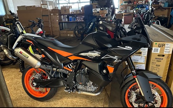 Neufahrzeug KTM 890 SMT - Bild 1