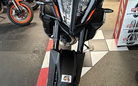 Neufahrzeug KTM 890 SMT - Bild 6