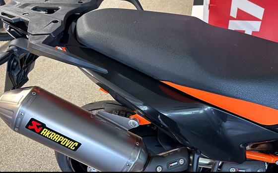 Neufahrzeug KTM 890 SMT - Bild 8