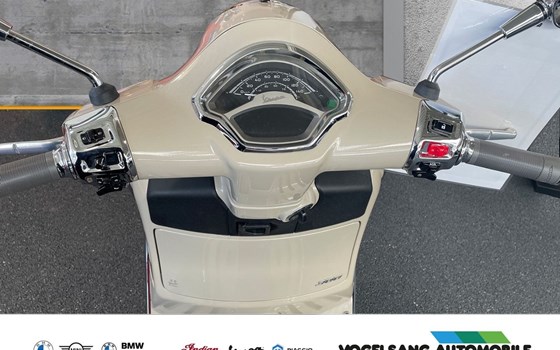 Neufahrzeug Vespa GTS 125 - Bild 6