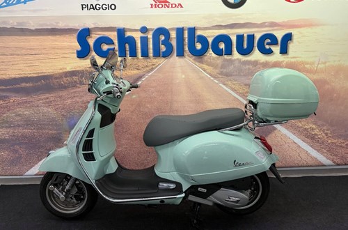 Vespa GTS 125