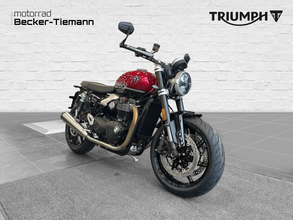 Triumph Speed Twin 1200