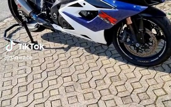 Gebrauchtmotorrad Suzuki GSX-R 1000 - Bild 3 Gebrauchtmotorrad Suzuki GSX-R 1000 - Bild 3