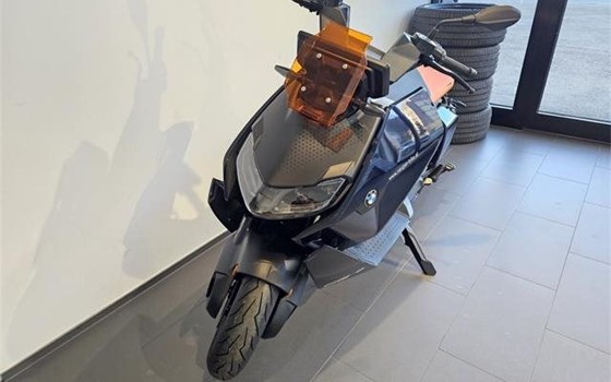 Gebrauchtmotorrad BMW CE 04 - Bild 2 Gebrauchtmotorrad BMW CE 04 - Bild 2