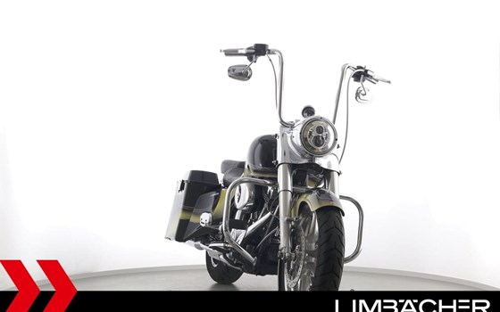 Gebrauchtmotorrad Harley-Davidson Road King Classic FLHRC - Bild 11