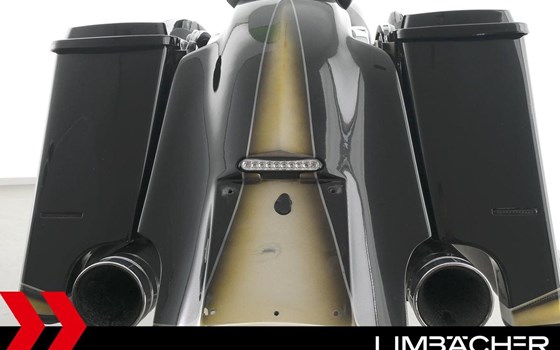 Gebrauchtmotorrad Harley-Davidson Road King Classic FLHRC - Bild 19