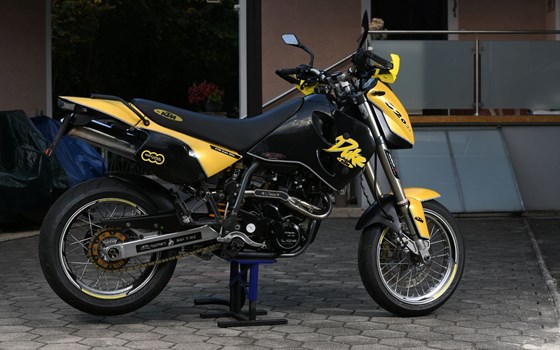 Gebrauchtmotorrad KTM 620 Duke - Bild 2 Gebrauchtmotorrad KTM 620 Duke - Bild 2