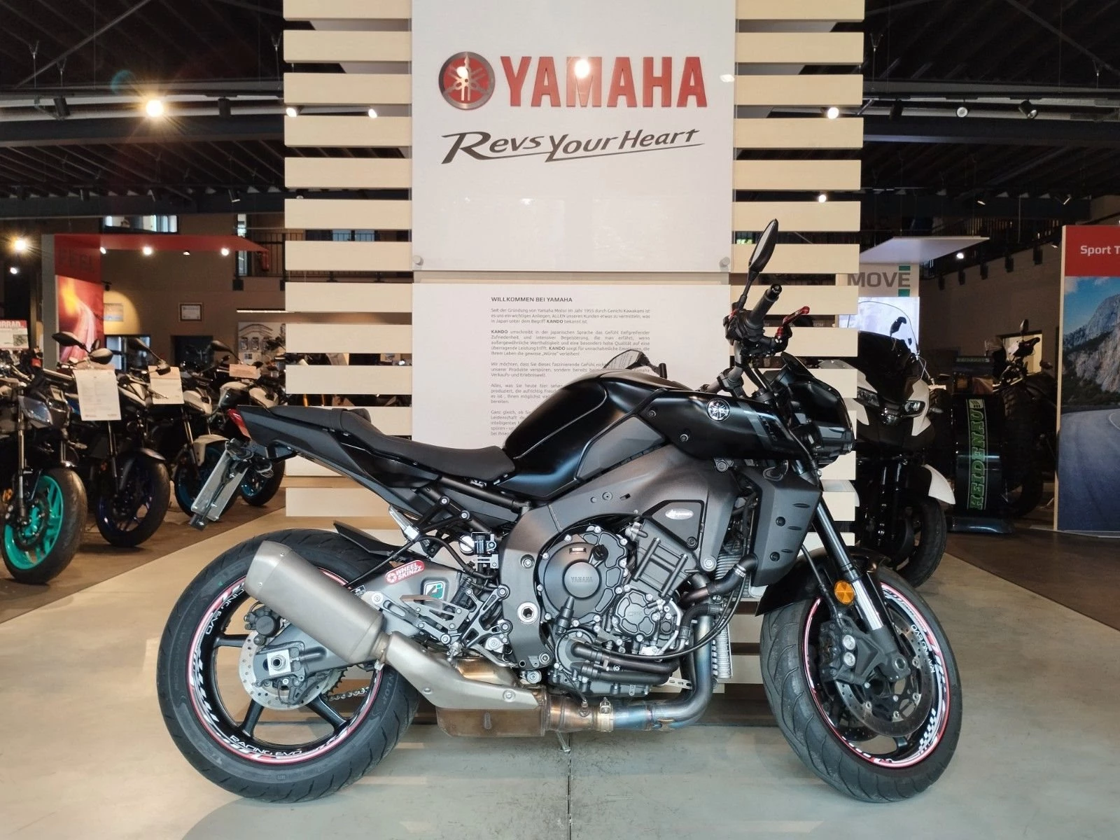 Yamaha MT-10