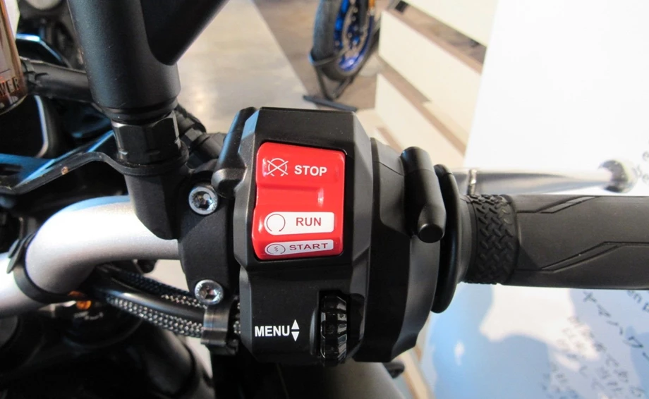 Angebot Yamaha MT-10 Bild 14: Angebot Yamaha MT-10