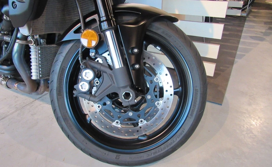 Angebot Yamaha MT-10 Bild 8: Angebot Yamaha MT-10