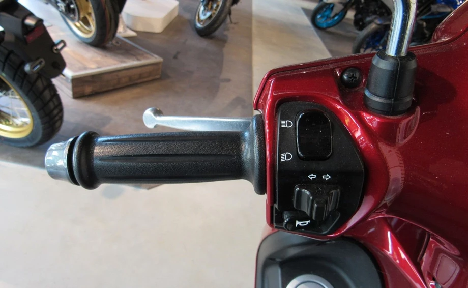 Angebot Yamaha D'elight Bild 14: Angebot Yamaha D'elight