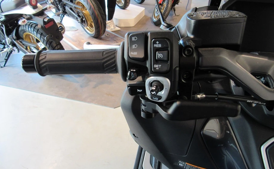 Angebot Yamaha TMAX 560 Tech Max Bild 13: Angebot Yamaha TMAX 560 Tech Max