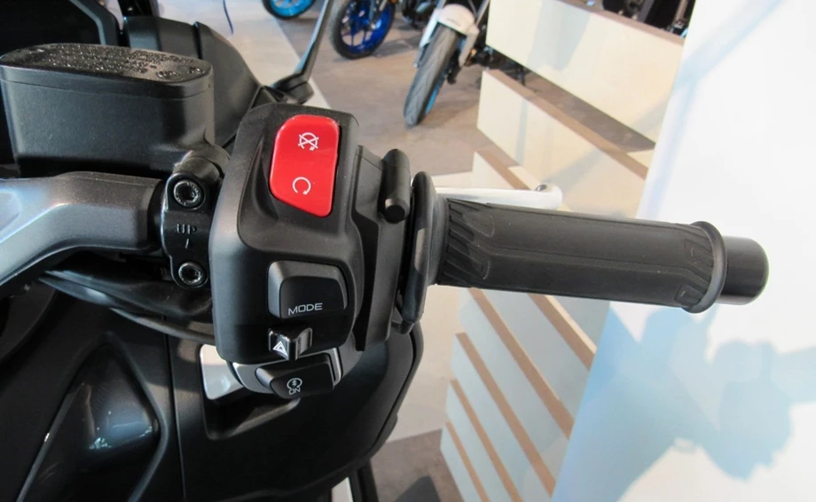 Angebot Yamaha TMAX 560 Tech Max Bild 14: Angebot Yamaha TMAX 560 Tech Max