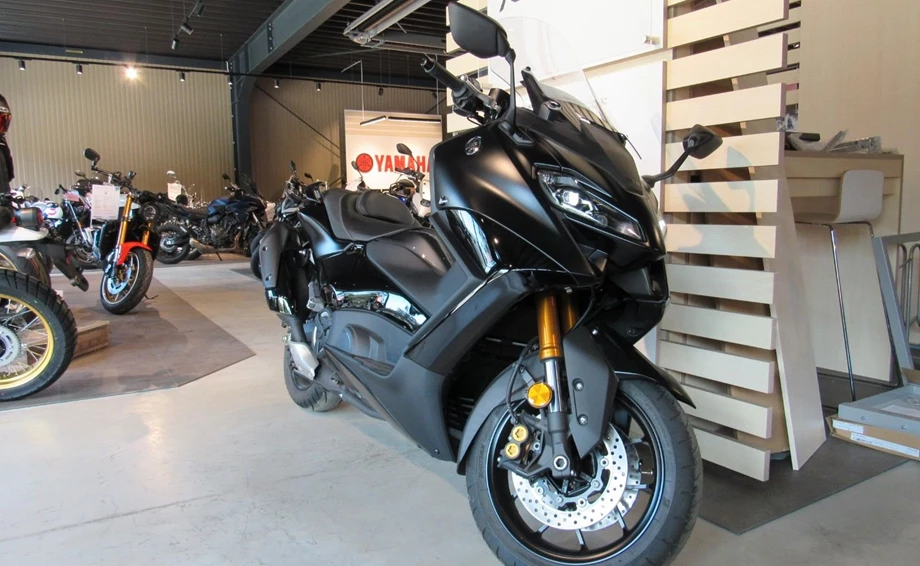 Angebot Yamaha TMAX 560 Tech Max Bild 7: Angebot Yamaha TMAX 560 Tech Max