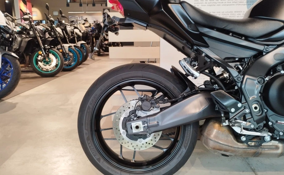 Angebot Yamaha MT-09 Y-AMT Bild 11: Angebot Yamaha MT-09 Y-AMT