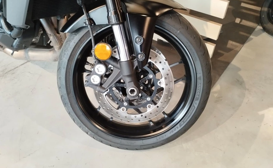 Angebot Yamaha MT-09 Y-AMT Bild 8: Angebot Yamaha MT-09 Y-AMT