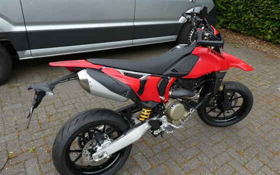 Gebrauchtmotorrad Ducati Hypermotard 698 Mono - Bild 2