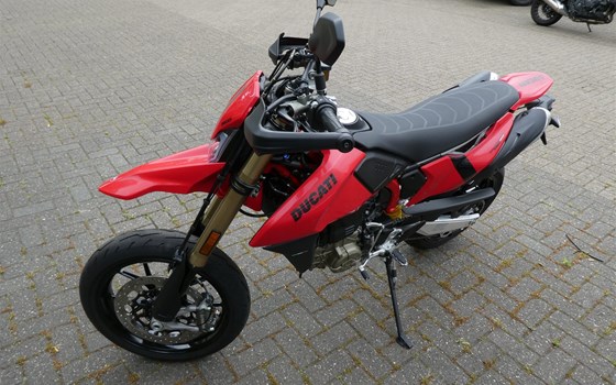 Gebrauchtmotorrad Ducati Hypermotard 698 Mono - Bild 4