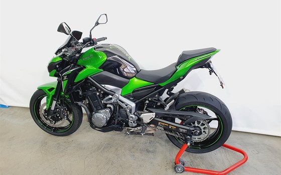 Gebrauchtmotorrad Kawasaki Z900 - Bild 8