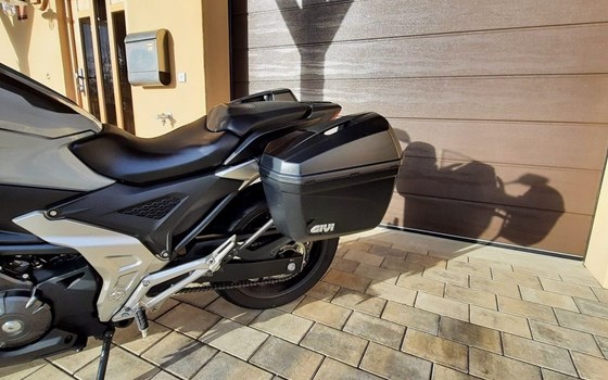 Gebrauchtmotorrad Honda NC750X DCT - Bild 9