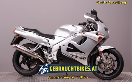 Gebrauchtmotorrad Honda VFR 750 - Bild 1 Gebrauchtmotorrad Honda VFR 750 - Bild 1
