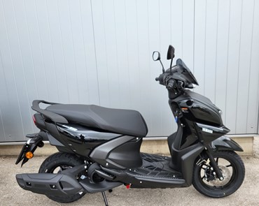 Yamaha RayZR