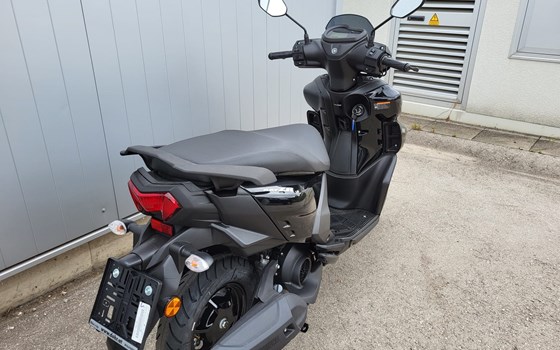 Neufahrzeug Yamaha RayZR - Bild 3 Neufahrzeug Yamaha RayZR - Bild 3