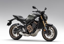 Neumotorrad Honda CB650R E-Clutch