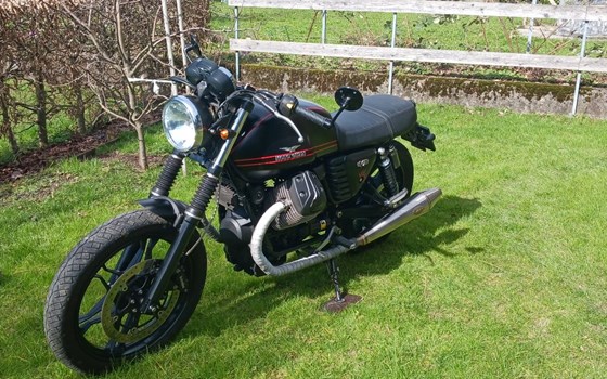 Gebrauchtmotorrad Moto Guzzi V7 Stone - Bild 3 Gebrauchtmotorrad Moto Guzzi V7 Stone - Bild 3