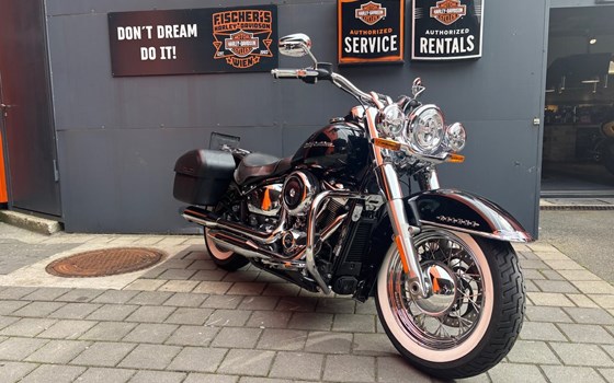 Gebrauchtmotorrad Harley-Davidson Softail Deluxe FLDE - Bild 1 Gebrauchtmotorrad Harley-Davidson Softail Deluxe FLDE - Bild 1
