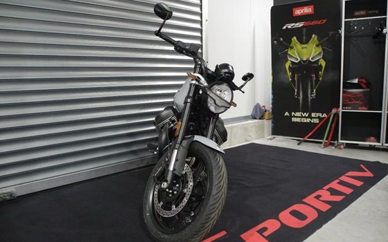 Neufahrzeug Moto Guzzi V7 Sport - Bild 3