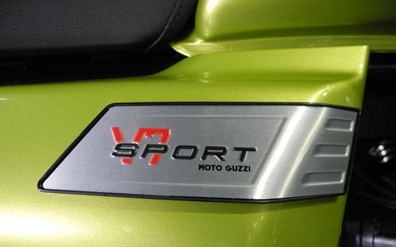 Neufahrzeug Moto Guzzi V7 Sport - Bild 8