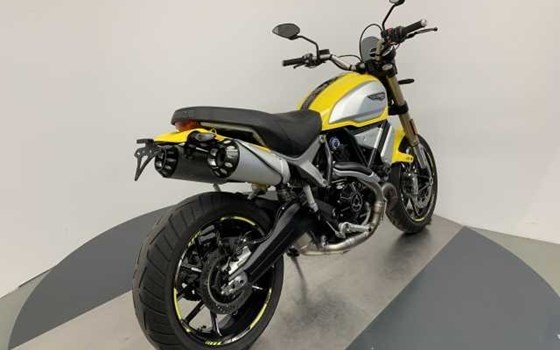 Gebrauchtmotorrad Ducati Scrambler 1100 - Bild 3