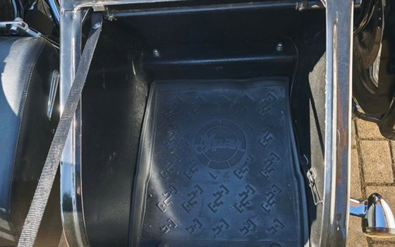 Gebrauchtmotorrad Harley-Davidson Sportster XL 1200T SuperLow - Bild 13