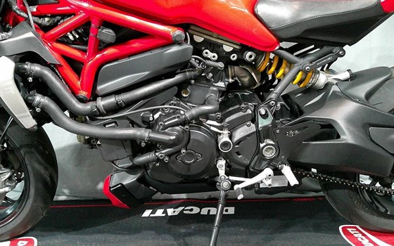 Gebrauchtmotorrad Ducati Monster 1200 R - Bild 11