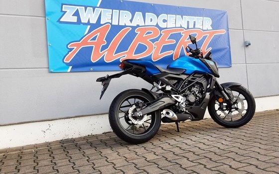 Gebrauchtmotorrad Honda CB125R - Bild 7