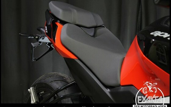 Neufahrzeug Aprilia Tuono 457 - Bild 25