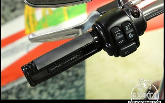 Gebrauchtmotorrad Harley-Davidson Softail Slim FLS - Bild 16