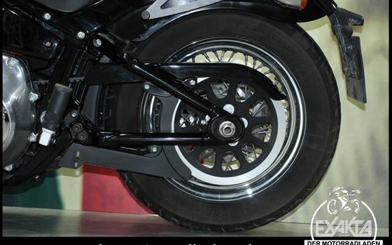 Gebrauchtmotorrad Harley-Davidson Softail Slim FLS - Bild 23