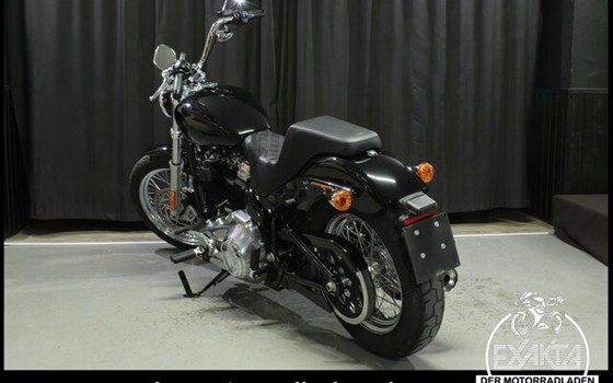 Gebrauchtmotorrad Harley-Davidson Softail Slim FLS - Bild 3