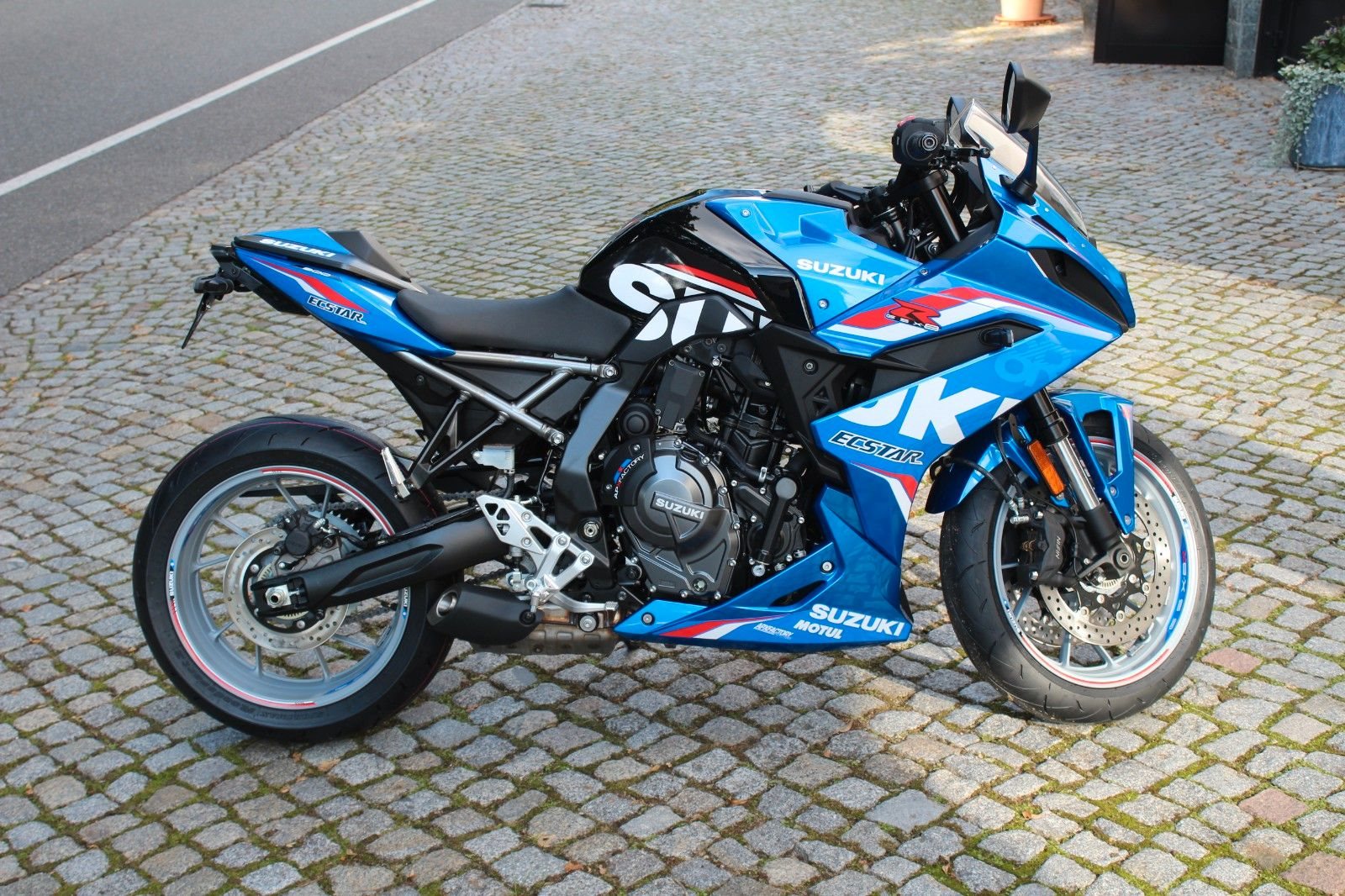 Suzuki GSX-8R