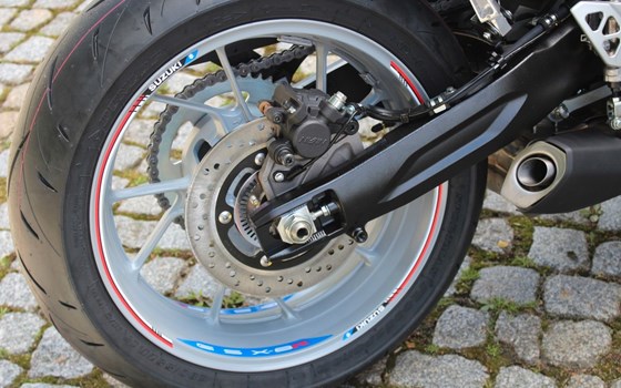 Neufahrzeug Suzuki GSX-8R - Bild 9