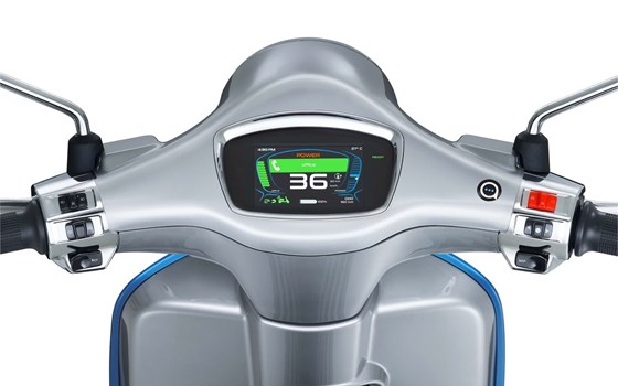 Gebrauchtmotorrad Vespa Elettrica 70 km/h - Bild 13 Gebrauchtmotorrad Vespa Elettrica 70 km/h - Bild 13
