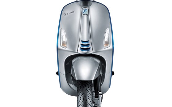Gebrauchtmotorrad Vespa Elettrica 70 km/h - Bild 3 Gebrauchtmotorrad Vespa Elettrica 70 km/h - Bild 3