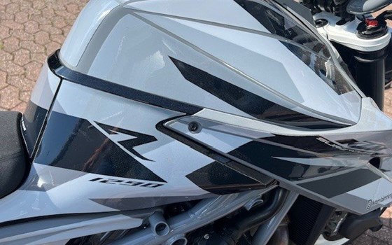 Gebrauchtmotorrad KTM 1290 Super Duke R - Bild 10