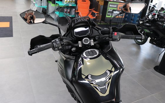 Gebrauchtmotorrad Kawasaki Versys 650 - Bild 6