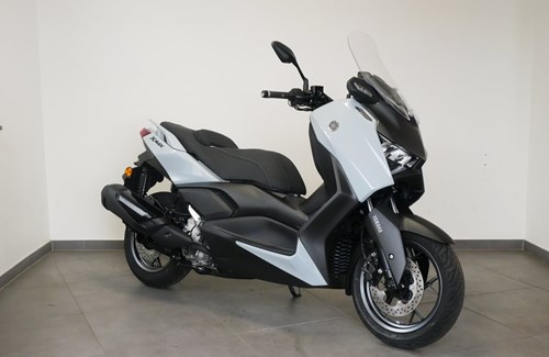 Neumotorrad Yamaha XMAX 300 Tech MAX+