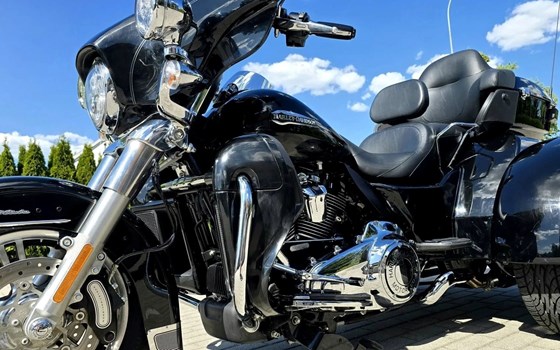 Gebrauchtmotorrad Harley-Davidson Tri Glide Ultra Classic FLHTCUTG - Bild 3