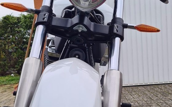 Gebrauchtmotorrad Victory Boardwalk - Bild 9